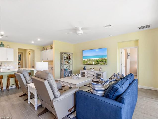 20737 Napa LOOP, Estero, FL 33928