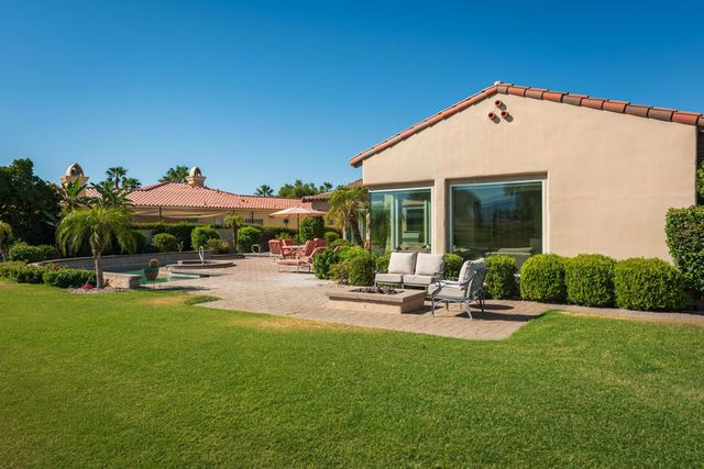 136 Royal Saint Georges Way, Rancho Mirage, CA 92270