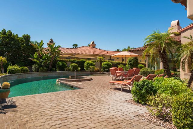 136 Royal Saint Georges Way, Rancho Mirage, CA 92270