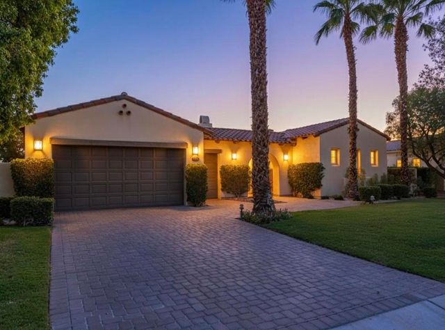 136 Royal Saint Georges Way, Rancho Mirage, CA 92270