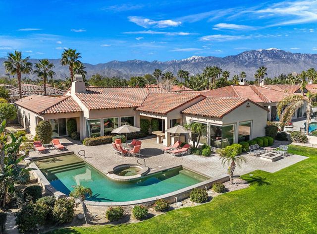 136 Royal Saint Georges Way, Rancho Mirage, CA 92270