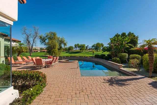136 Royal Saint Georges Way, Rancho Mirage, CA 92270
