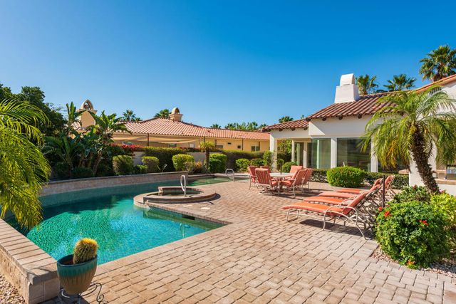136 Royal Saint Georges Way, Rancho Mirage, CA 92270