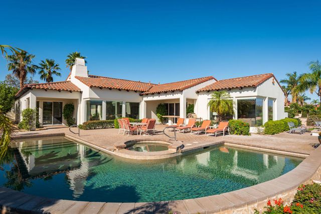 136 Royal Saint Georges Way, Rancho Mirage, CA 92270