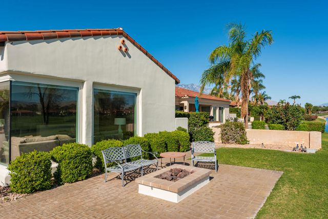136 Royal Saint Georges Way, Rancho Mirage, CA 92270