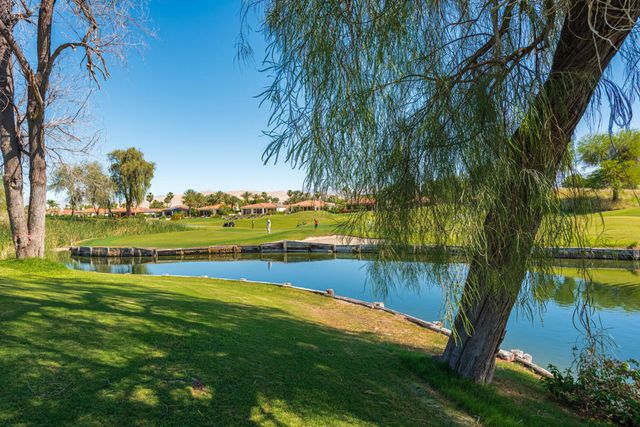 136 Royal Saint Georges Way, Rancho Mirage, CA 92270