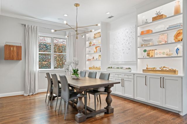 6011 Goodwin Avenue, Dallas, TX 75206