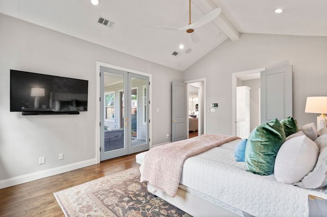 6011 Goodwin Avenue, Dallas, TX 75206