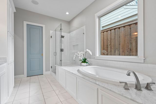 6011 Goodwin Avenue, Dallas, TX 75206