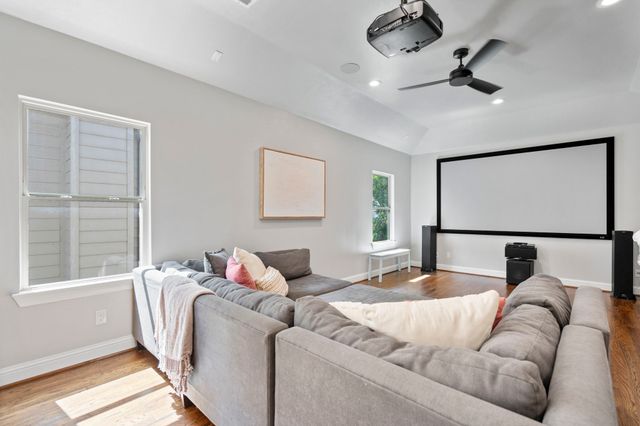6011 Goodwin Avenue, Dallas, TX 75206