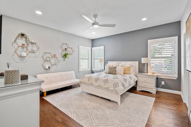 6011 Goodwin Avenue, Dallas, TX 75206