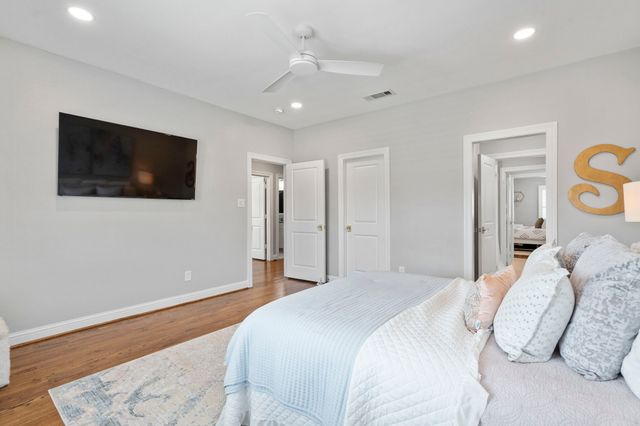6011 Goodwin Avenue, Dallas, TX 75206