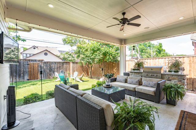 6011 Goodwin Avenue, Dallas, TX 75206