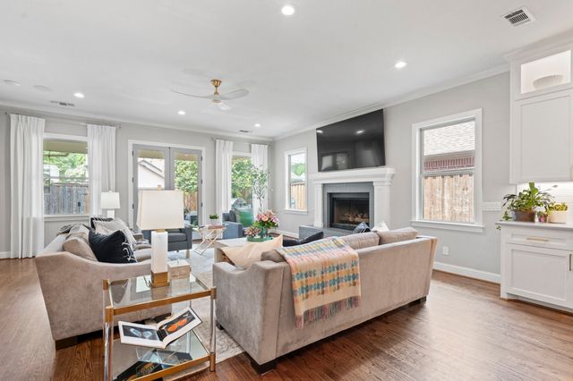 6011 Goodwin Avenue, Dallas, TX 75206