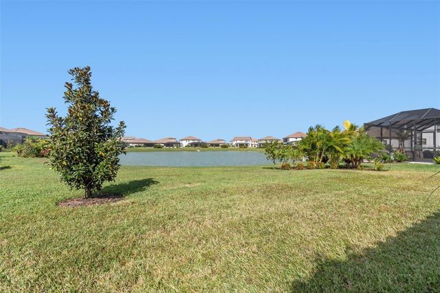 10863 RUSTIC TIMBER LOOP, San Antonio, FL 33576