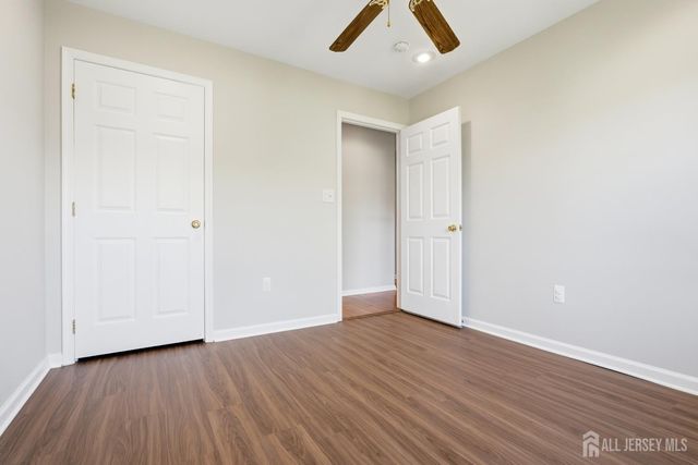 8 Ashley Court, Franklin Twsp, NJ 08873