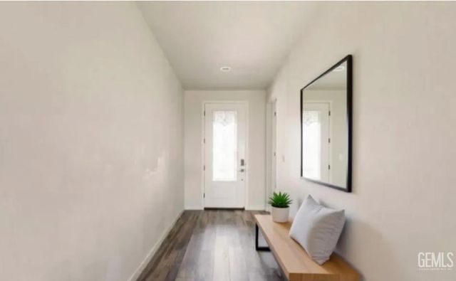 9713 Blountsville, Bakersfield, CA 93311