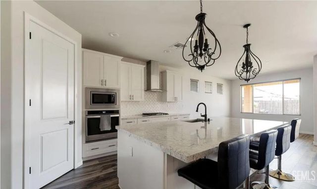 9713 Blountsville, Bakersfield, CA 93311