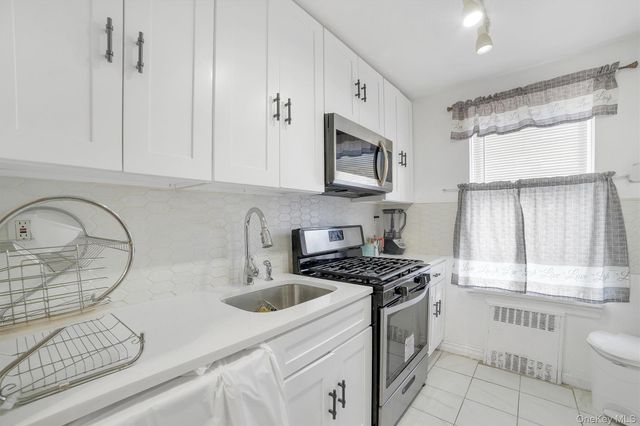 2750 Olinville Avenue 1K, Bronx, NY 10467