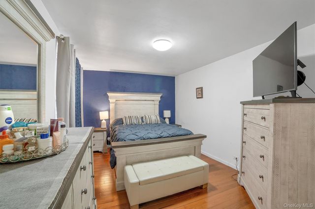 2750 Olinville Avenue 1K, Bronx, NY 10467