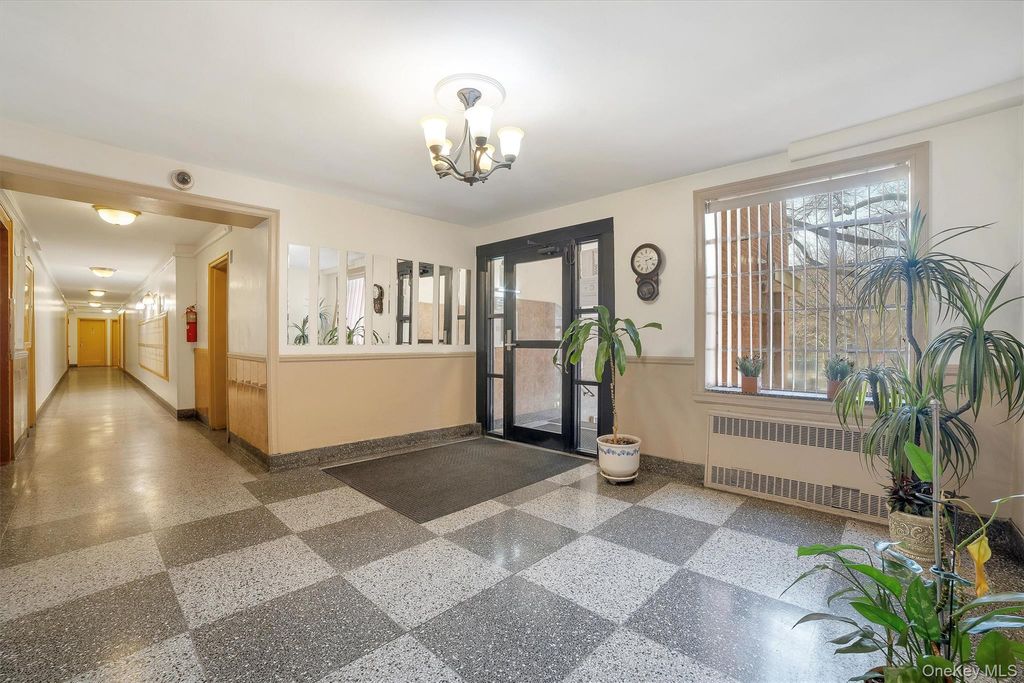 2750 Olinville Avenue 1K, Bronx, NY 10467 — photo 2