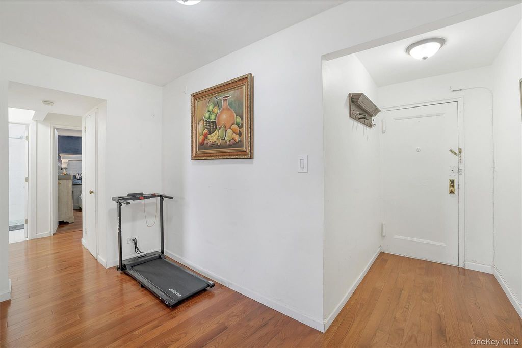 2750 Olinville Avenue 1K, Bronx, NY 10467 — photo 3