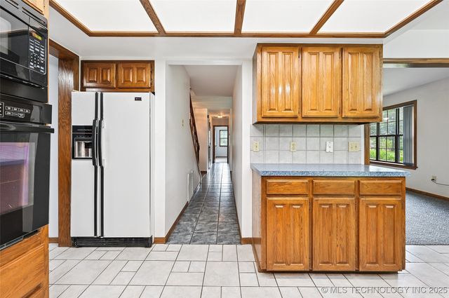 32069 Meadow Lane, Mannford, OK 74044