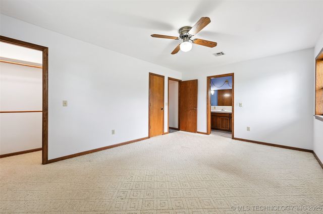 32069 Meadow Lane, Mannford, OK 74044