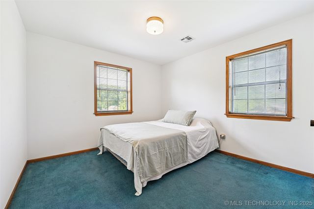 32069 Meadow Lane, Mannford, OK 74044