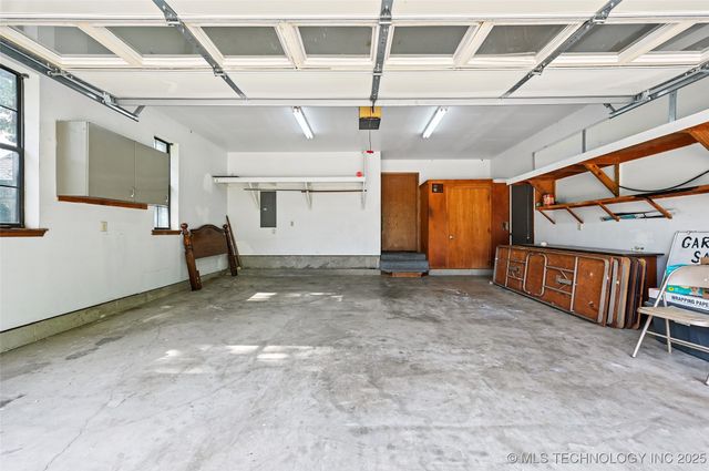 32069 Meadow Lane, Mannford, OK 74044