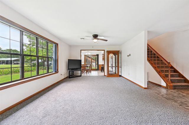 32069 Meadow Lane, Mannford, OK 74044