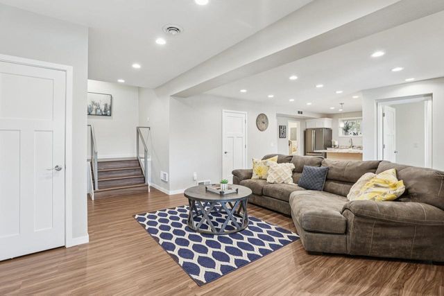 N5620 Thunderbird Road, Portage, WI 53901