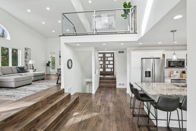 N5620 Thunderbird Road, Portage, WI 53901