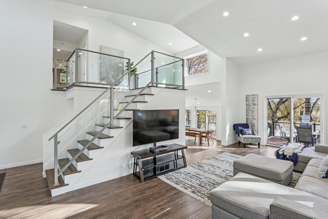 N5620 Thunderbird Road, Portage, WI 53901