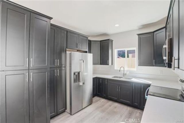 7958 Tampa, Reseda, CA 91335