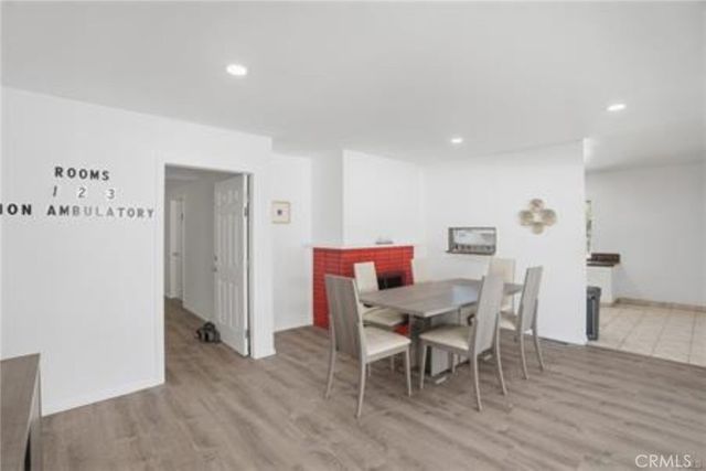 7958 Tampa, Reseda, CA 91335