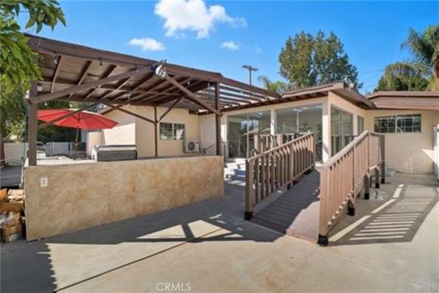 7958 Tampa, Reseda, CA 91335