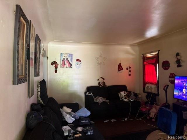 8426 Auburn Street, Detroit, MI 48228