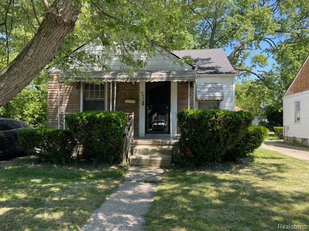 8426 Auburn Street, Detroit, MI 48228