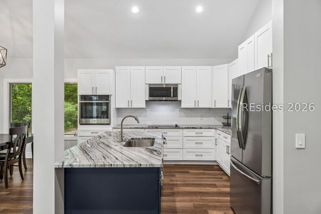 17 Balsams Ct, Hilton Head Island, SC 29926