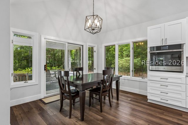 17 Balsams Ct, Hilton Head Island, SC 29926