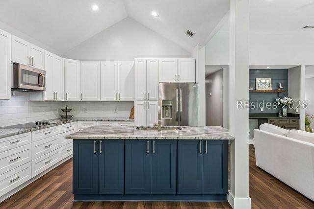 17 Balsams Ct, Hilton Head Island, SC 29926