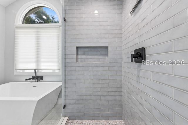 17 Balsams Ct, Hilton Head Island, SC 29926