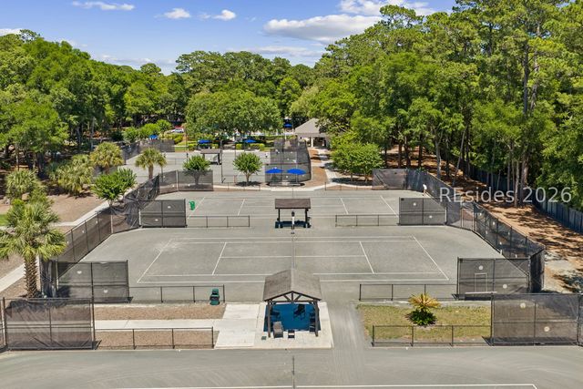 17 Balsams Ct, Hilton Head Island, SC 29926