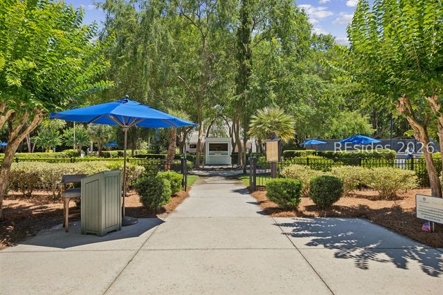 17 Balsams Ct, Hilton Head Island, SC 29926