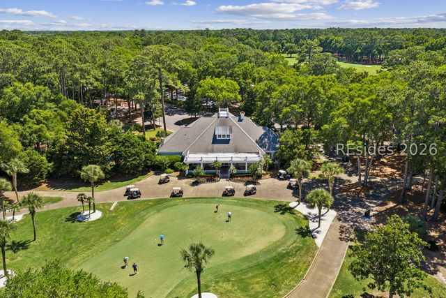 17 Balsams Ct, Hilton Head Island, SC 29926