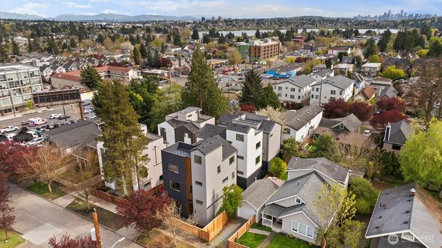 931 N 87th Street, Seattle, WA 98103