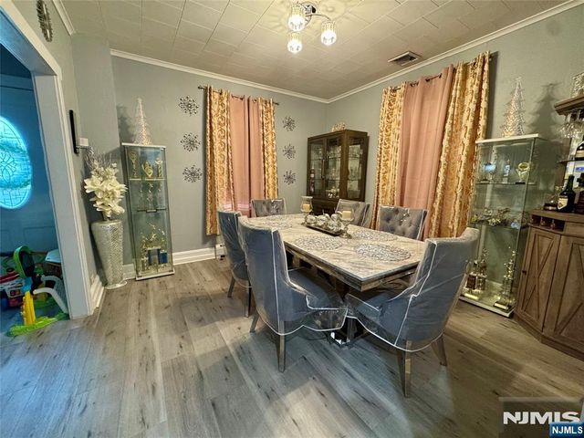 165 5th Avenue, Hawthorne, NJ 07524