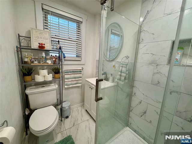 165 5th Avenue, Hawthorne, NJ 07524
