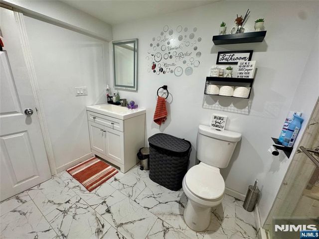 165 5th Avenue, Hawthorne, NJ 07524